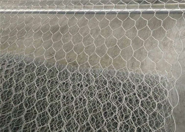 Galvanizado + muros de contención tejidos Gabions revestidos de la caja de la malla de alambre del PVC para el proyecto blando
