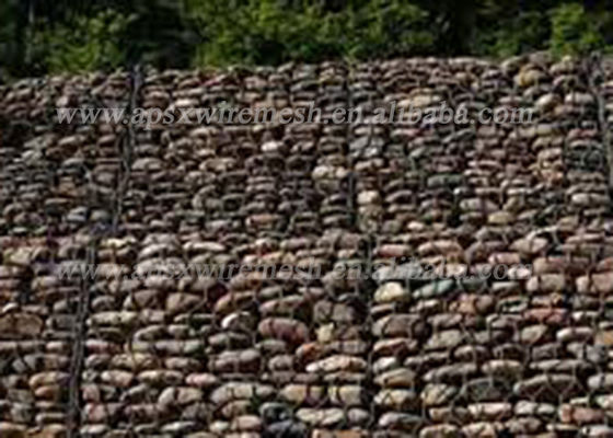 La piedra tejida de la caja del muro de contención de la malla de alambre 2.0m m Gabion llenó