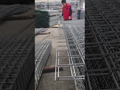 El proceso de montaje de la barrera defensiva