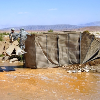 Caja de gabión galvanizado y acoplada soldada MIL 7 2.21m Barrera Hesco para militares Barrera defensiva Pared de protección contra inundaciones