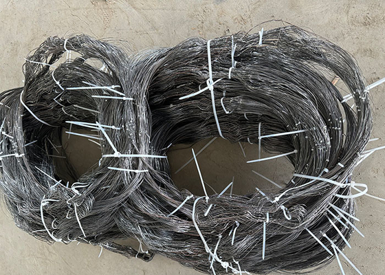 Oculto invisible galvanizado alambre de hierro tanque barrera malla de alambre
