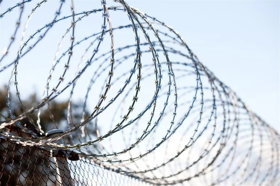 BTO-22 alambre de afeitar galvanizado en caliente para cercas de seguridad