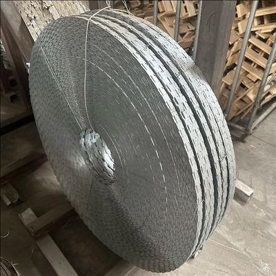 BTO-22 Concertina alambre eléctrico galvanizado Nigeria alambre de púas de afeitar precio por rollo