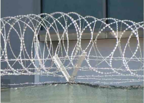 Cbt 65 Eléctrico galvanizado de alambre de púas de afeitar con alta protección de seguridad
