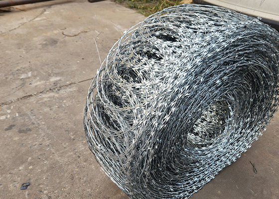 Fabrica de producción de alambre de alambre de púas de Concertina