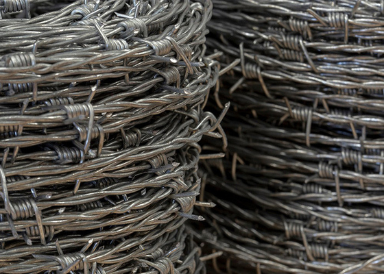 Protección de la construcción de cercas 1,8 mm doble hebra tradicional de giro galvanizado de alambre de púas