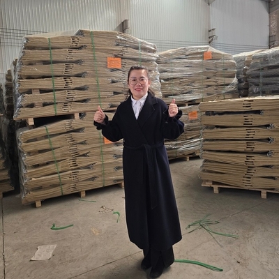 Barreras modulares de tipo defensivo recubiertas de zinc y aluminio para uso militar