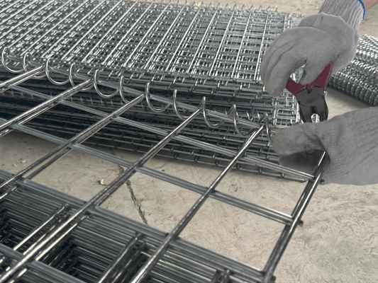 Superficie galvanizada en caliente 200 g/m2 Bastion Barrier Pared de barrera defensiva para la protección