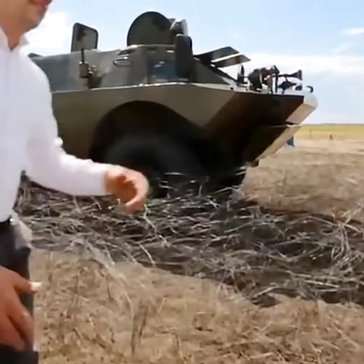 Refuerzo galvanizado de malla de alambre de afeitar militar para barreras antitanque