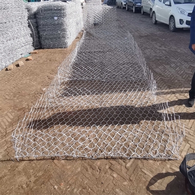 el tamaño de 2.5m m los 6*2*0.3m galvanizó las jaulas de acero para la torsión doble de las piedras