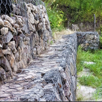 resistencia a las inclemencias del tiempo de 100mmx120m m Mesh Galvanized Hexagonal Gabion Basket