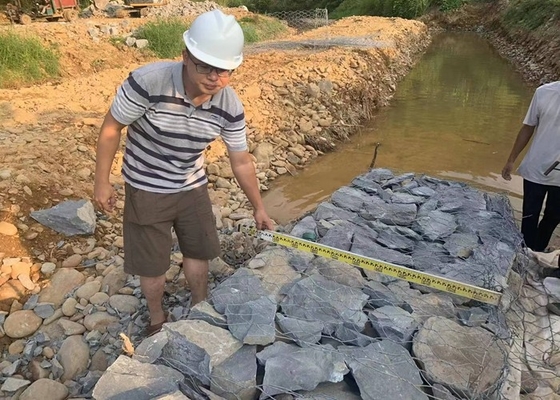 Caja galvanizada de malla de alambre de gabión de 2x1x1m 80x100mm Hexagonal