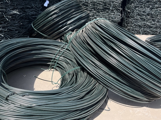 Negro Durable 2.7mm Gabion Box Resistencia a la tracción 380-400mpa Pared de apoyo
