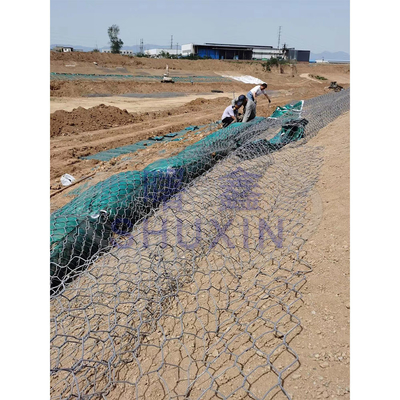 Cables de hierro 2.7 mm Galvanizado Gabion agujero 8 * 10cm tejido para piedras