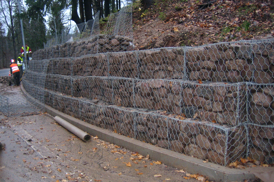Pared de contención de la cesta de alambre duradera con revestimiento de zinc pesado 2m x 1m x 1m