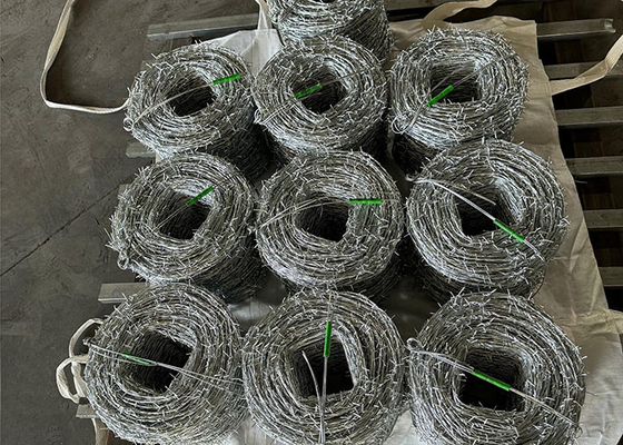 Alta resistencia a la tracción Seguridad de alambre de púas Granja Cercado de pastizales