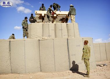 Pared militar de la arena de la barrera de Brown Hesco, muro de contención de las cestas de Gabion
