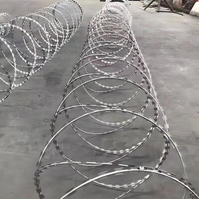 China Precios de alambre de afeitar de acero inoxidable Concertina Lamina de afeitar alambre de púas galvanizado alambre de afeitar de púas