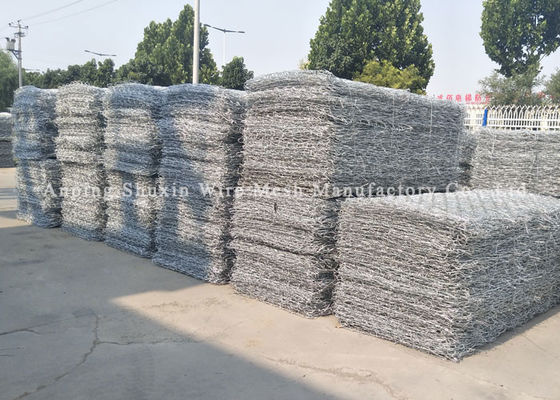 cestas resistentes calientes llenadas los 2x1x1m de Gabion del hierro galvanizado de la piedra