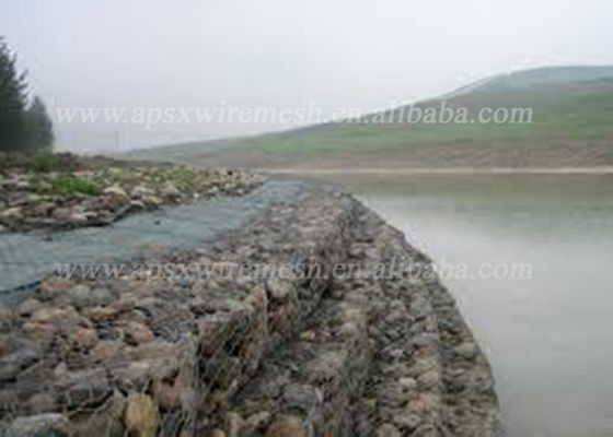 Caja cubierta cinc pesado de Gabion con la resistencia a la tensión 380-400MPa llena en la plataforma