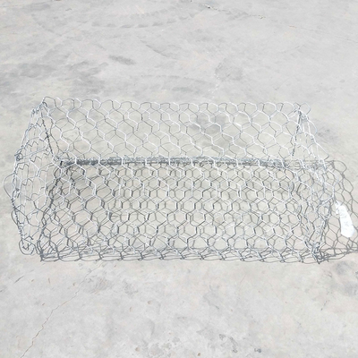 Las cestas de 2*1*1 M Size Galvanized Gabion tienden un puente sobre para proteger la certificación del Ce del río